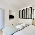 Pick A Flat\'S Apartment In Saint Germain - Rue Corneille