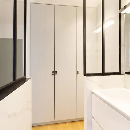 Pick A Flat's In Saint Germain - Rue Corneille Apartment