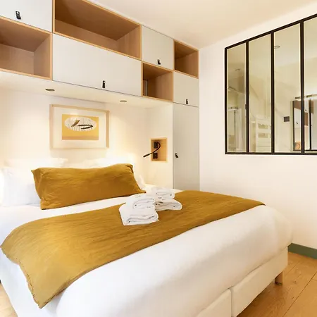 Apartment Pick A Flat's In Saint Germain - Rue Corneille Paris