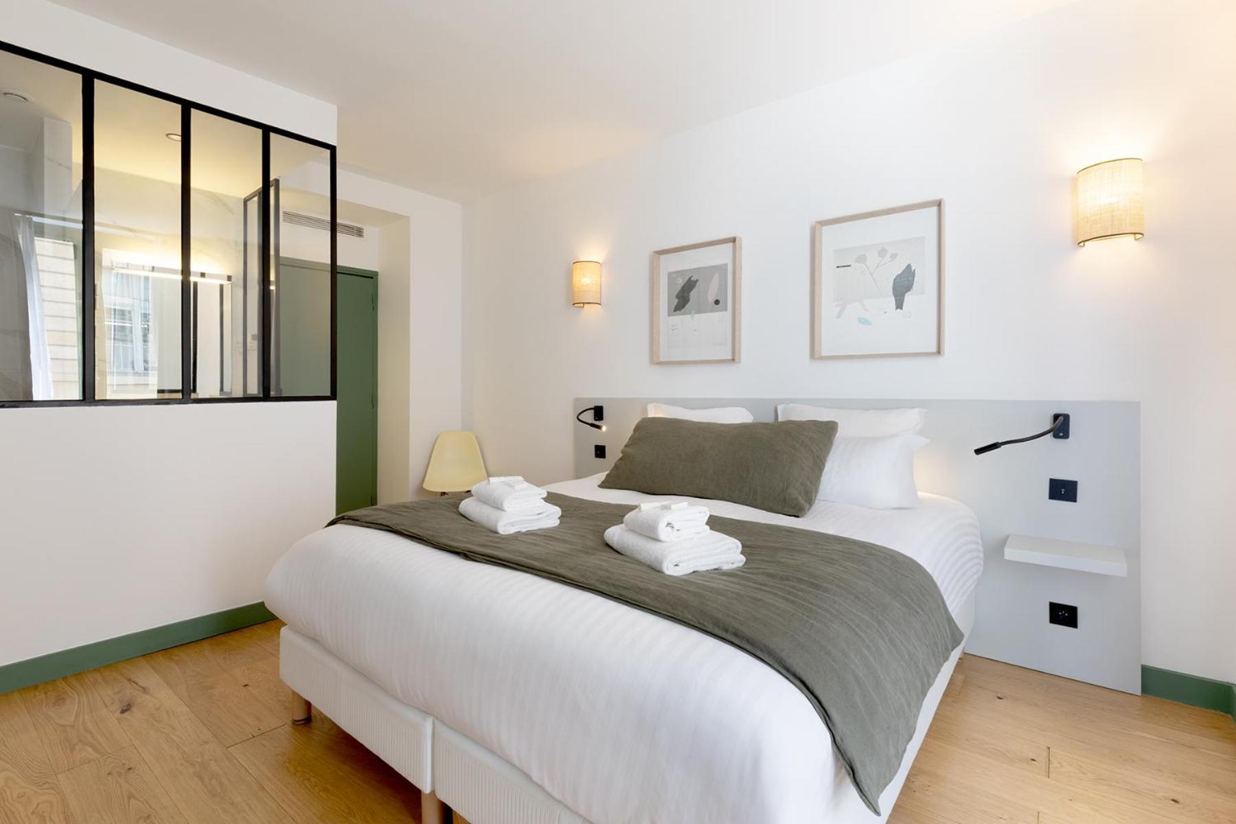 Apartment Pick A Flat's In Saint Germain - Rue Corneille