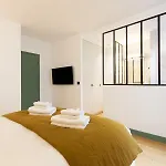 Pick A Flat\'S Apartment In Saint Germain - Rue Corneille