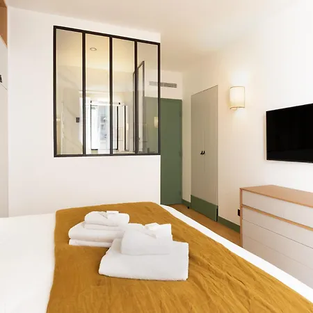 Pick A Flat's In Saint Germain - Rue Corneille * Parigi